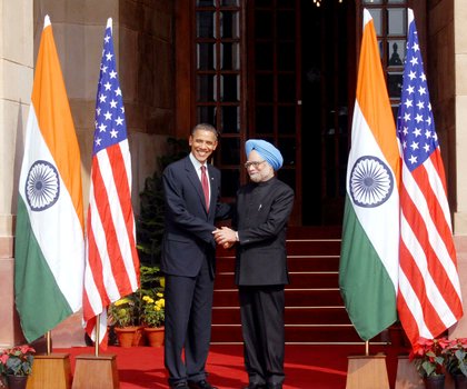 প্রয়াত ভারতের প্রাক্তন প্রধানমন্ত্রী বিশিষ্ট অর্থনীতিবিদ ডক্টর মনমোহন সিং 
ওনার বিদেহী আত্মার চির শান্তি কামনা করি। আপনি এবং আপনার পরিবারের প্রতি রইলো আমার গভীর সমবেদনা
জন্ম: ২৬ সেপ্টেম্বর, ১৯৩২
মৃত্যু: ২৬ ডিসেম্বর ২০২৪