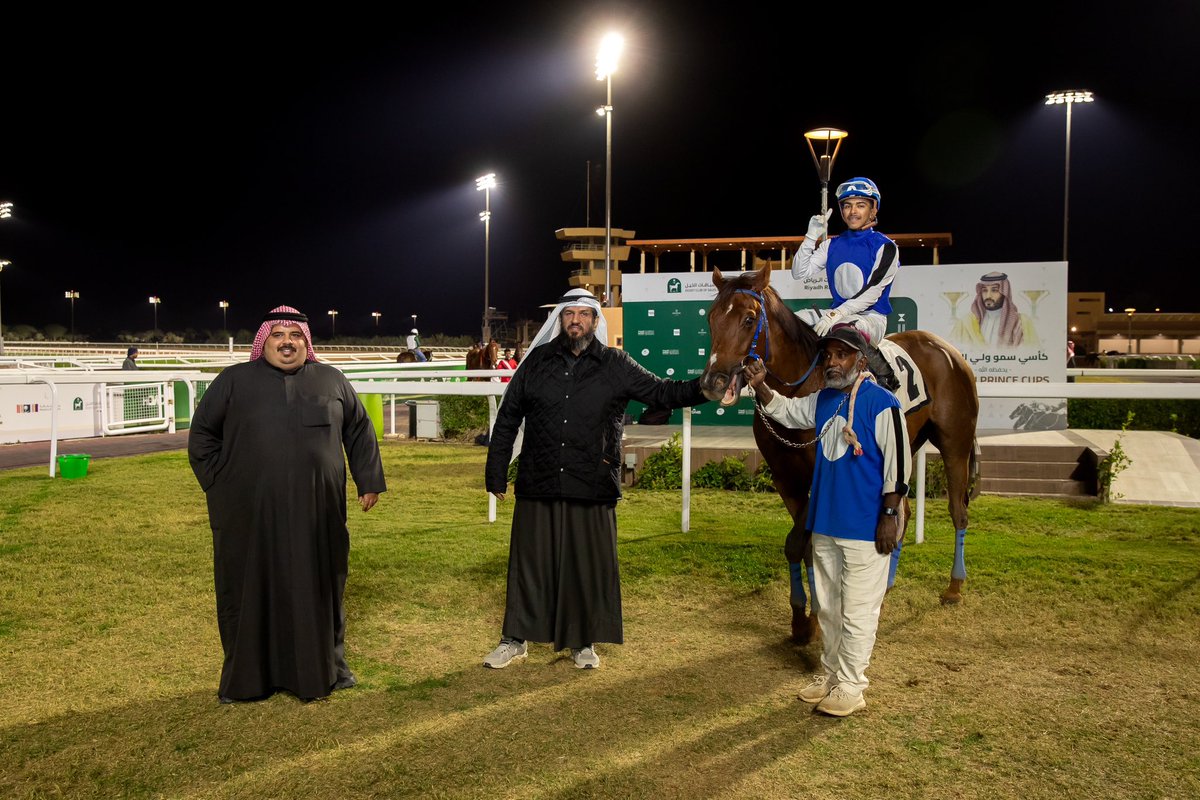 صحيفة الفروسية tweet media