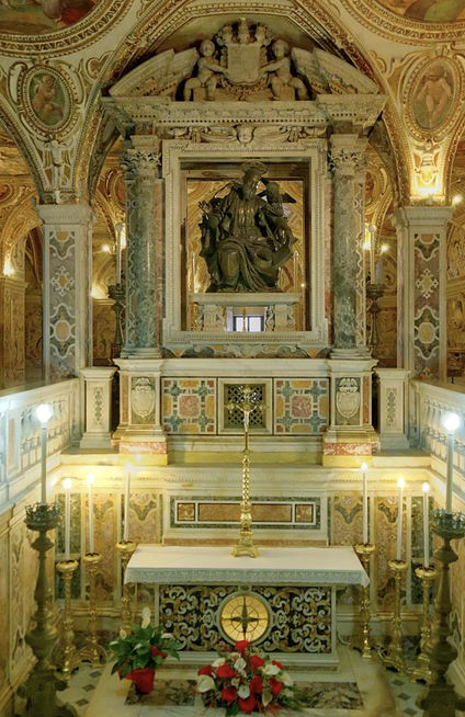 enrivalti's tweet photo. Mateo

Mateo fue martirizado en Etiopía mientras predicaba entre los paganos. 

Lo apedrearon hasta la muerte, convirtiéndose en testigo fiel de su fe. 

Sus reliquias están en la Catedral de Salerno, Italia. https://t.co/HDdbHonOCq