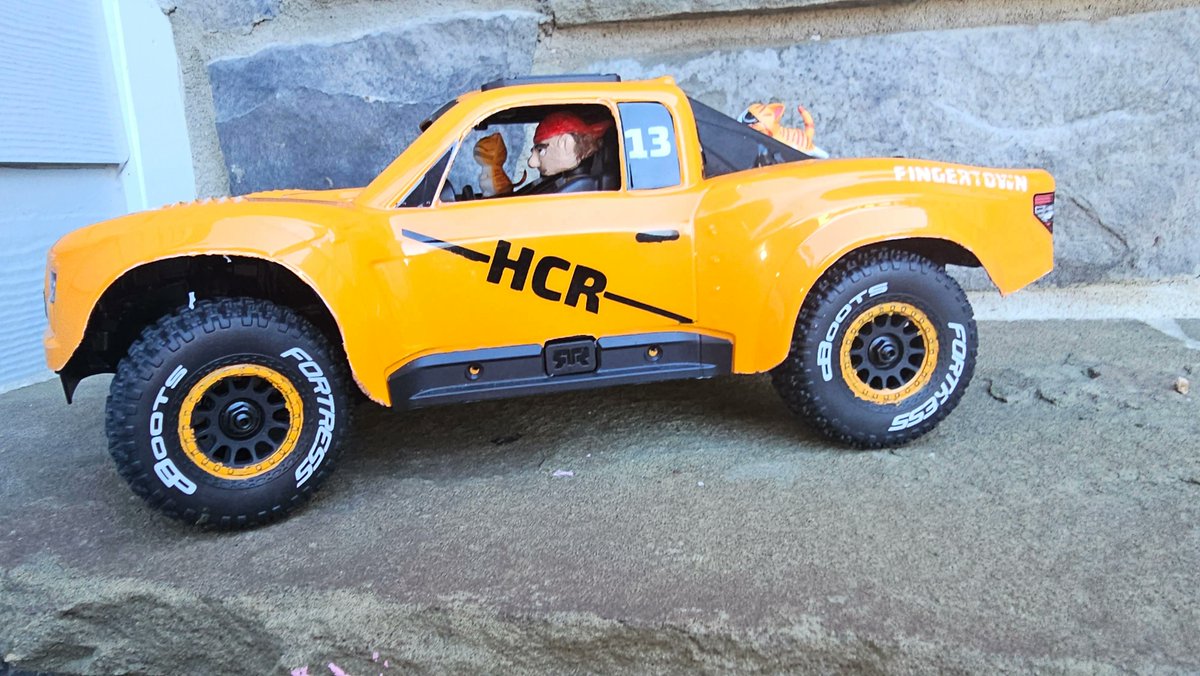 jasonmorrow's tweet photo. @Fingersoft I made a real life RC HCR1 Trophy Truck for my 13 yr old son's Christmas present, Equipted with pet cat and FVP camera option, and Bill (well, as good as I could make him) https://t.co/EQt8oJQFzL