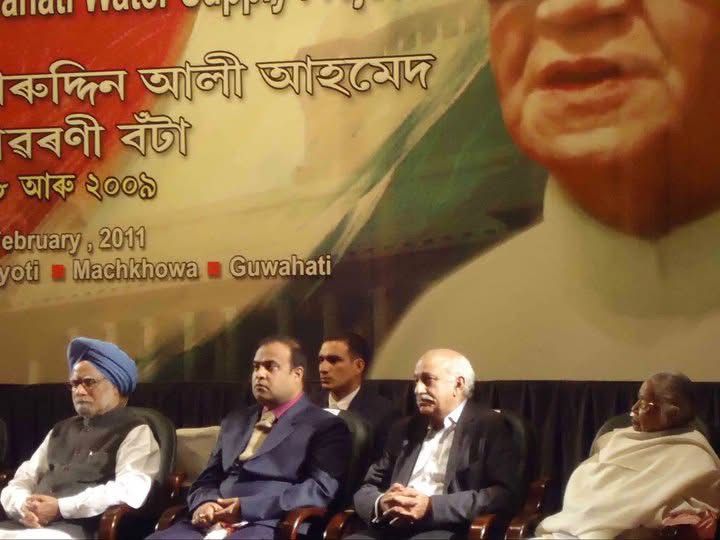 I have had the privilege of knowing Dr Manmohan Singh ji since 1991, when he was first elected to the Rajya Sabha from Assam- a state he represented for 28 years. 

Dr Sahab embodied humility and never surrendered to the trappings of power. In all my interactions with him, his