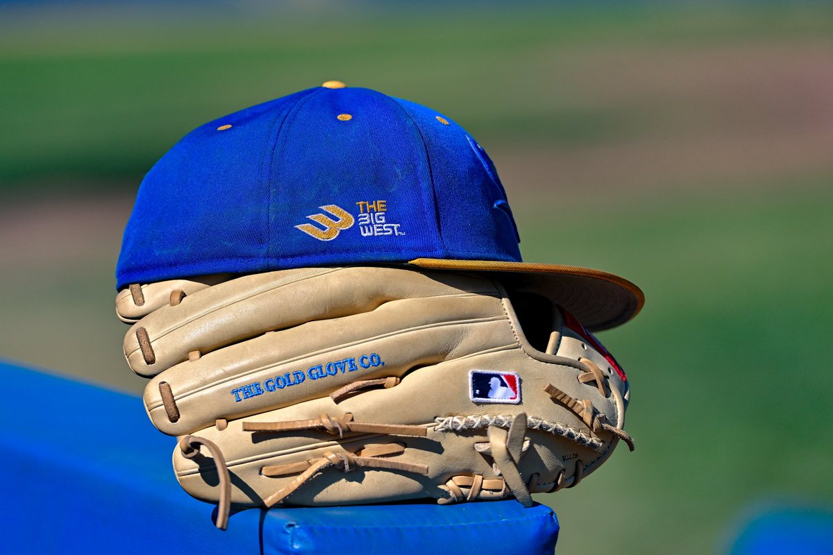 🚨 ‘Runners Prospect Camp 🚨

🗓️ January 19th
🏟️ Hardt Field
🔗 RoadrunnerBaseball.com to sign up

Of the current ‘Runners commits, 5 have attended a Prospect Camp.

Fantastic opportunity to be evaluated by our coaching staff during the Quiet Period! Sign up today 👌

#TRU3T