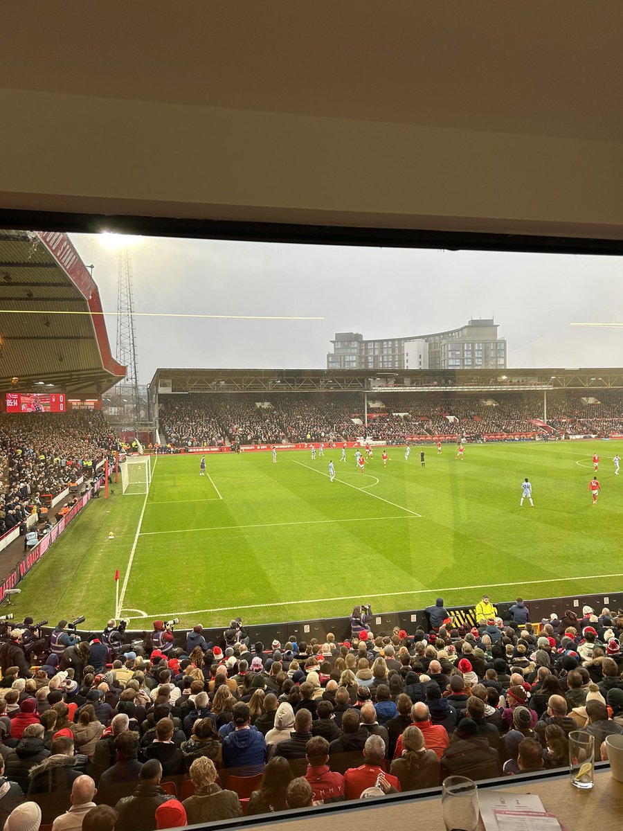 Genuine pleasure to come back see a few familiar faces and watch the game today! <a href="/NFFC/">Nottingham Forest</a> on a real roll 🔥#COYR 🔴