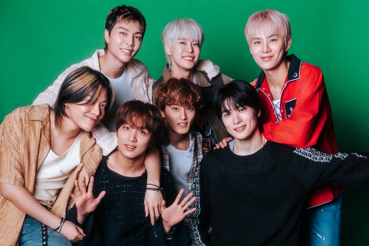 iHeartRadio tweet media