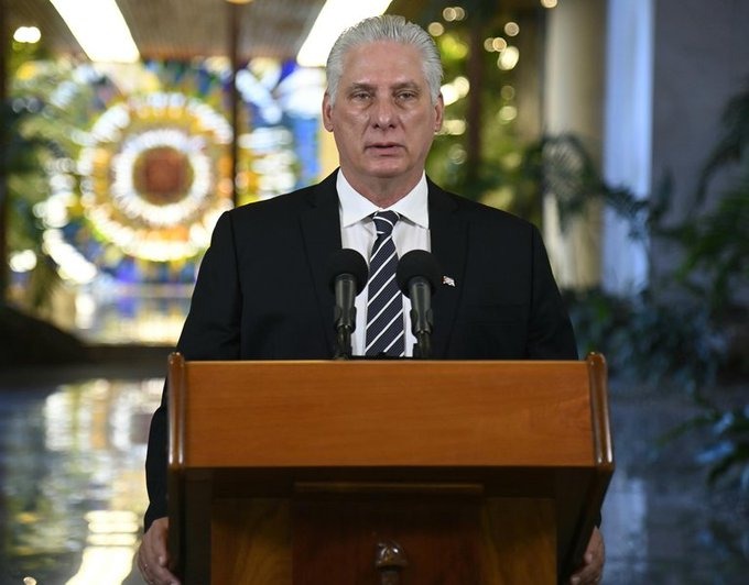 El Presidente de #Cuba 🇨🇺, <a href="/DiazCanelB/">Miguel Díaz-Canel Bermúdez</a>
, participó de manera virtual este jueves en la reunión del Consejo Supremo Económico Euroasiático, que se desarrolló en San Petersburgo, Federación de #Rusia 🇷🇺. <a href="/ECASAVaradero/">Aeropuerto Internacional Juan Gualberto Gomez</a>