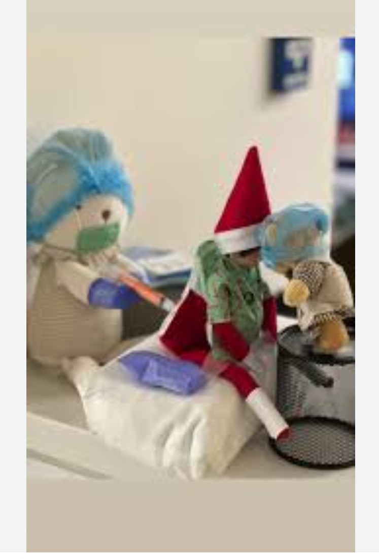 CarolynMcCrory_'s tweet photo. Mr and Mrs Elf gave birth to their third child in the RH Mullingar. As usual Mr Elf got up to mischief and needed help from the staff on maternity to find Mrs Elf. Sbe is so grateful for their help that she left vouchers to each staff member involved
@RevillesMaureen @EmmaLaly7 https://t.co/vXf5602Rdp