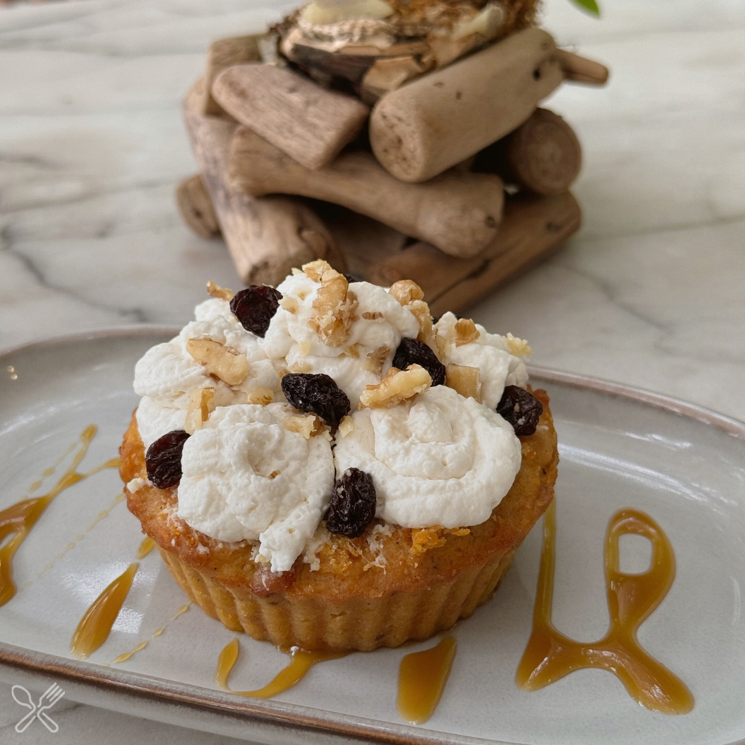 La carrot sin gluten y sin azúcar de Green Mood hace que comer saludable sea lo más 😋

Reserva con RESTÓ 📲 resto.com.py