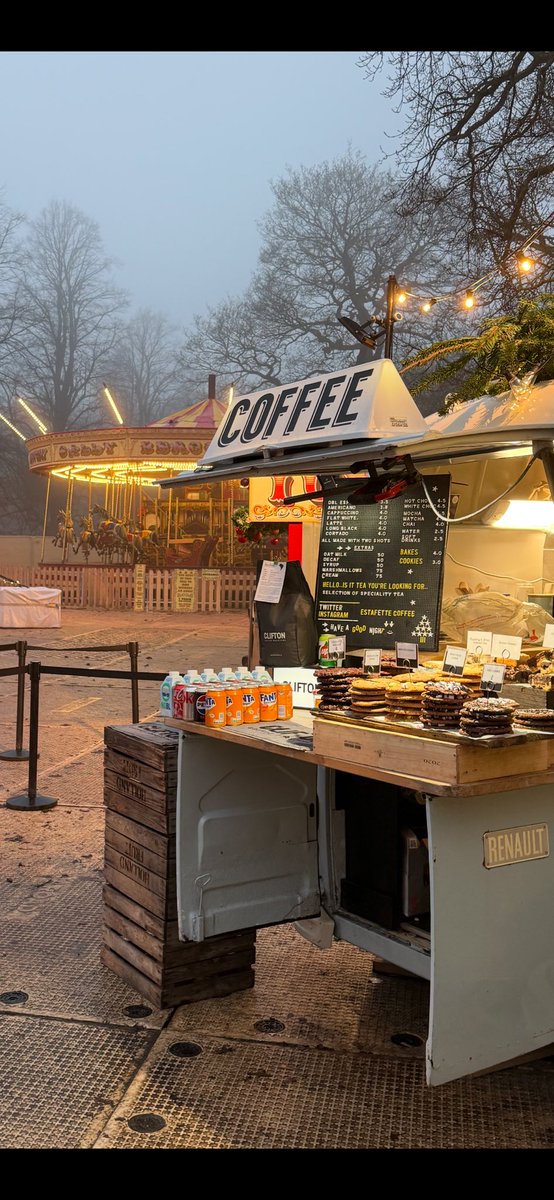 All ready for a magical misty evening at Christmas At Dunham Massey

#BoxingDay #christmastrails #dunhammassey #hotchocolate #coffee #cookies