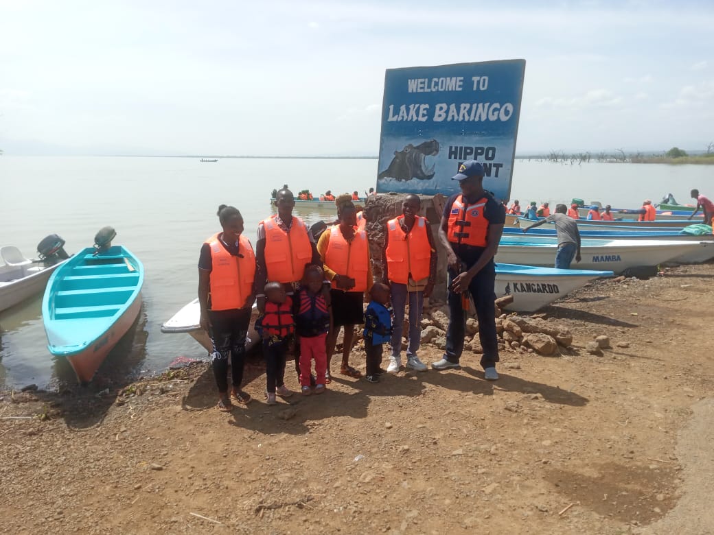 OfficialKCGS's tweet image. As we celebrate this season of joy, let us remember the importance of our own safety and the safety of others on our waters. Collectively, we can ensure that everyone enjoys the beauty and bounty of Kenya’s waters responsibly. Stay safe and vigilant. #KCGS #Lindatufaulu#