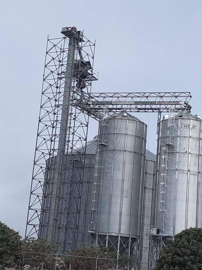 This <a href="/SCAFCOGrain/">SCAFCO Grain LLC</a> site is expanding! A 400 metric ton hopper bin for wet corn is underway at this facility in Northern Mexico. This installation is being added to an existing installation where the customer already has two #scafcograin hopper bins.

#builtforlife