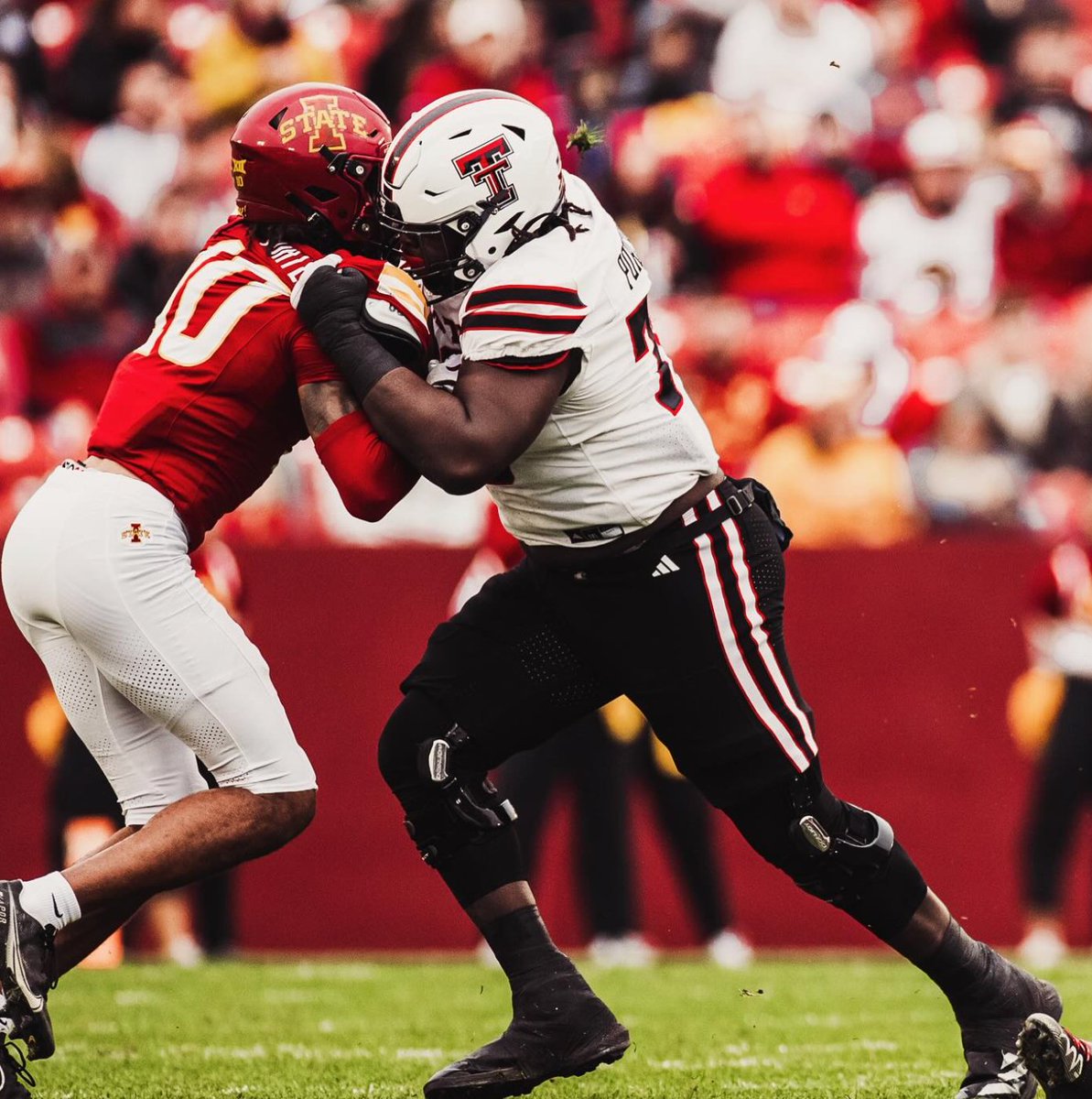 Texas Tech offensive tackle Sterling Porcher has entered the transfer portal, <a href="/On3sports/">On3</a> has learned. 

Former Middle Tennessee transfer started 25 games with the Blue Raiders.

on3.com/transfer-porta…