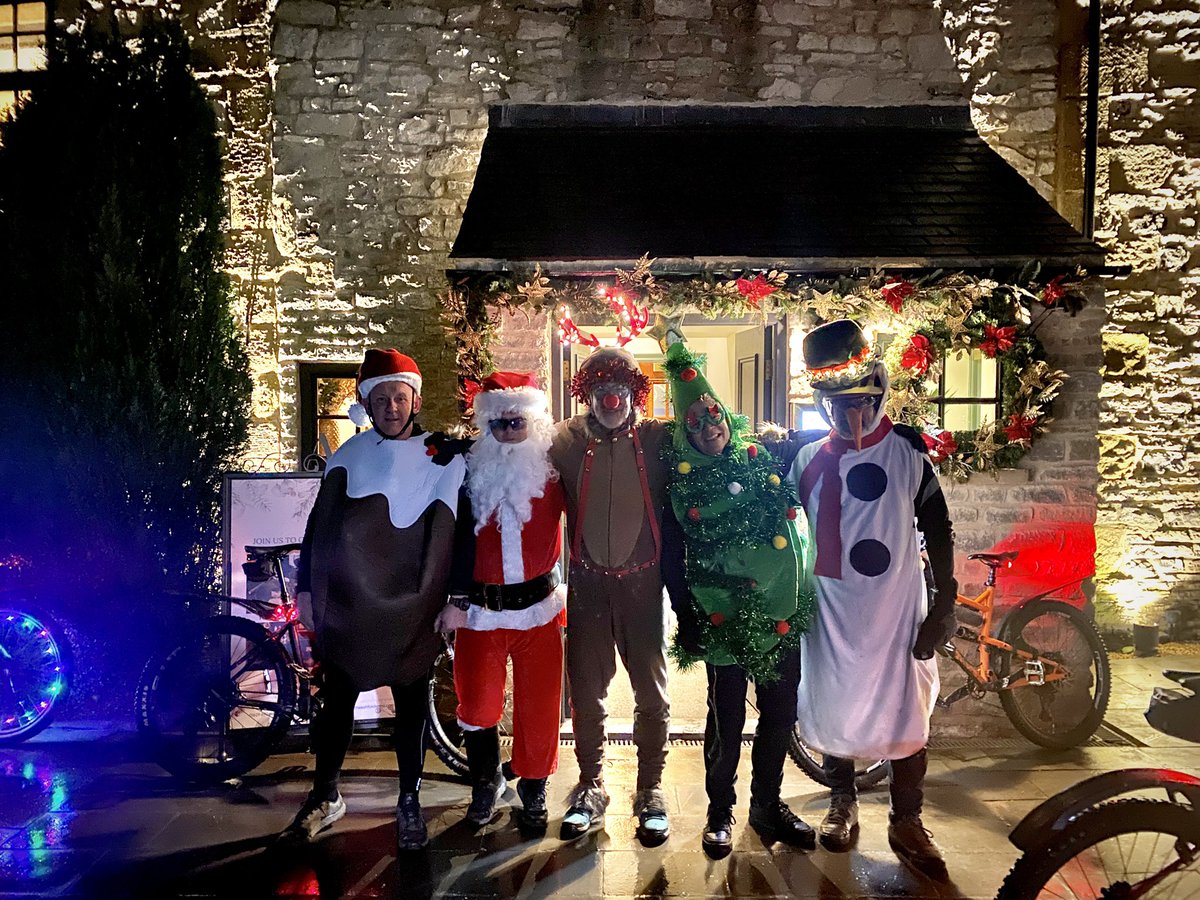 The 2024 Christmas ride was another cracker! Includes Rudolf and a Snowman with my bike (right of snowman) for the <a href="/Absolutemtb1/">Absolutemtb</a> 12 rides of Christmas #mtb #getoutandride #festivefun