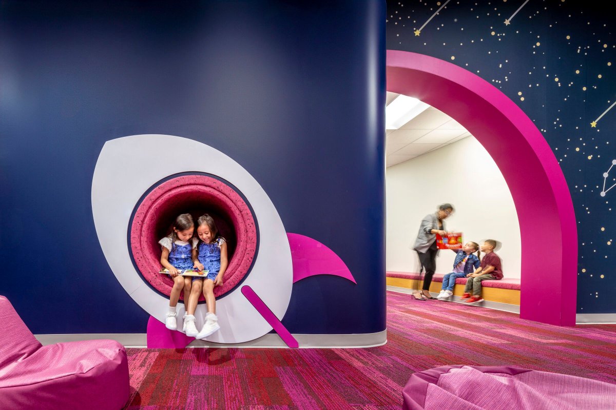 Archello's tweet image. DLR Group's (@dlrgroup) pre-K center in Tomball, TX, is a biophilic, nature-inspired design fostering curiosity and cognitive growth. 
buff.ly/4gmXOgS

#BiophilicDesign #EarlyLearningSpaces #ImmersiveEducation
