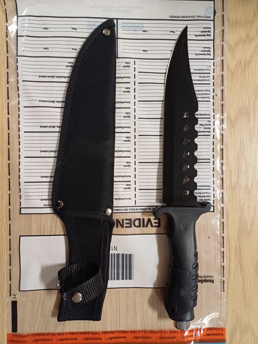 Firearms Operations Unit (@firearmswmp) on Twitter photo Car stolen at Knifepoint in Oldbury. ARVs pick it up in Birmingham and safely detain the driver. Vehicle recovered and this knife seized. All within 30 mins of being stolen. With thanks to <a href="/Trafficwmp/">WMP Traffic</a> for the assistance Car stolen at Knifepoint in Oldbury. ARVs pick it up in Birmingham and safely detain the driver. Vehicle recovered and this knife seized. All within 30 mins of being stolen. With thanks to <a href="/Trafficwmp/">WMP Traffic</a> for the assistance