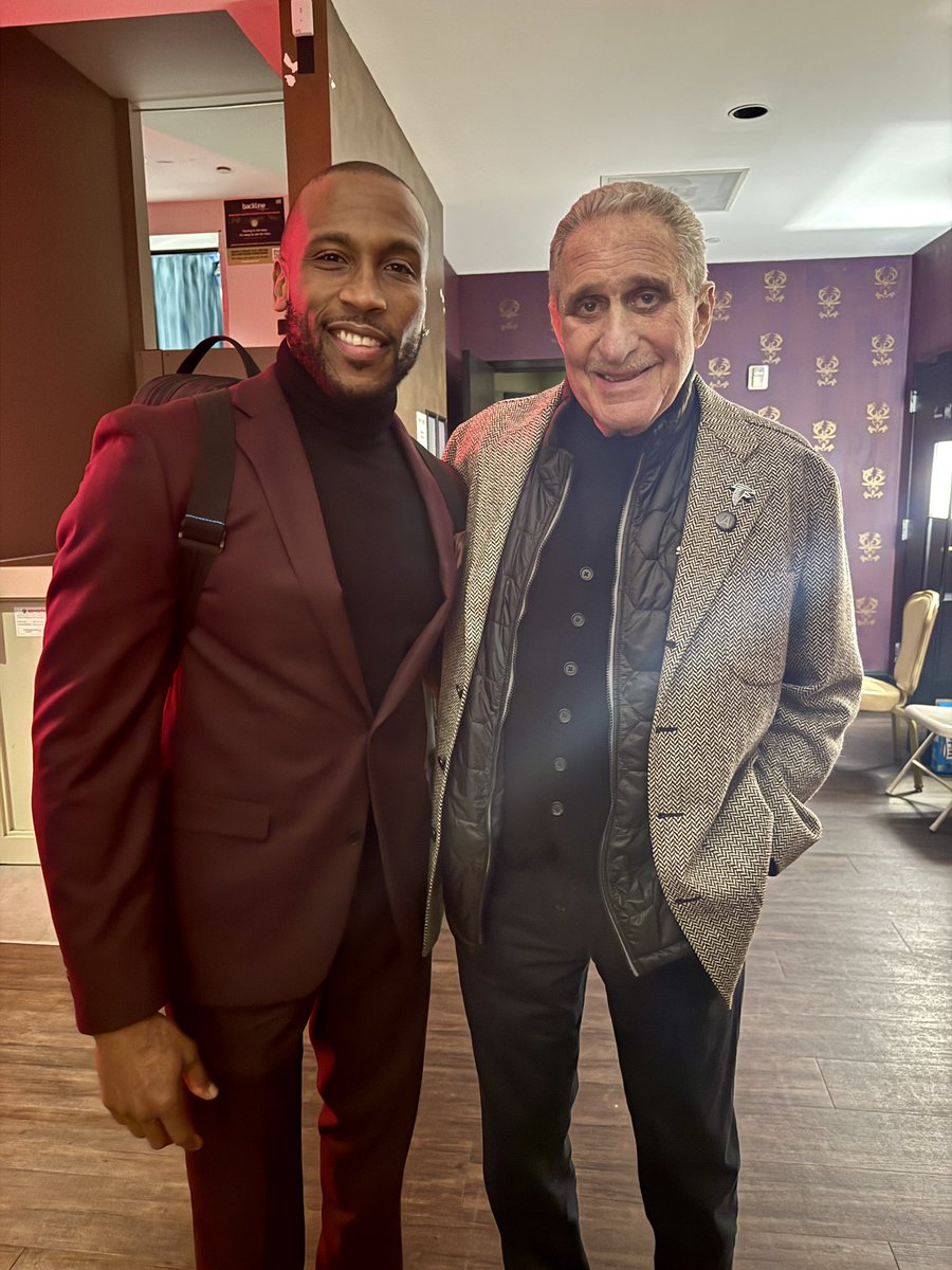 It’s not too many times that the owner of the <a href="/AtlantaFalcons/">Atlanta Falcons</a> remembers you playing at his birthday party. I’m grateful to get calls like this!! 

#fyp #fy #atl #atlanta #saxophone #corporate #riseup #nfl #entertainment #music #musician #christmas #happyholidays #nye #2024