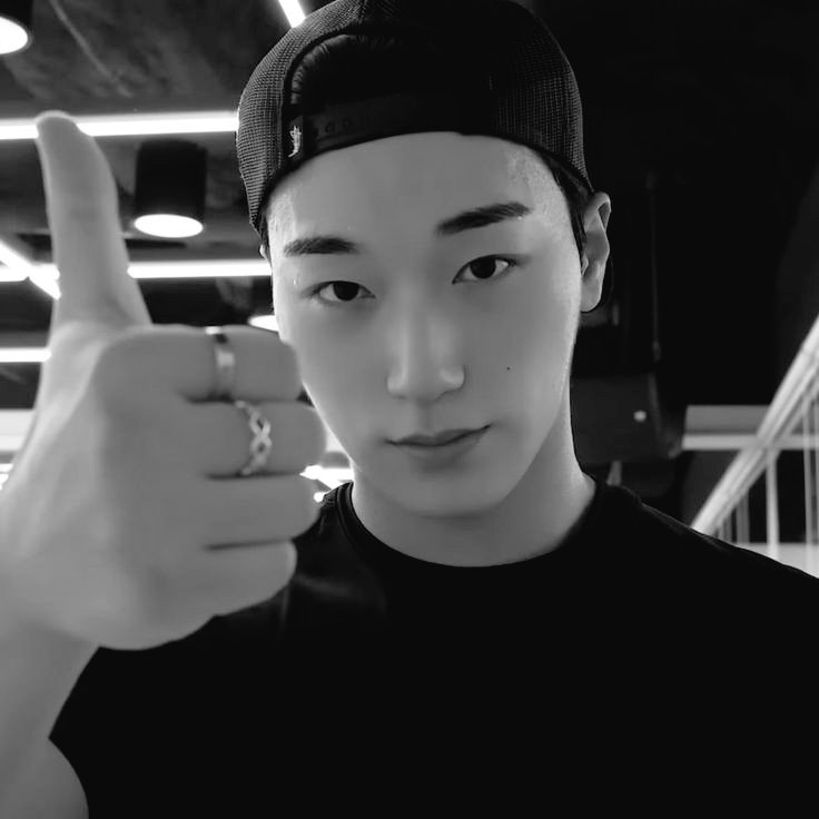 IzzieEspns's tweet image. •《♡ 𝐒𝐞𝐥𝐟 𝐥𝐨𝐯𝐞 𝐢𝐬 𝐭𝐡𝐞 𝐛𝐞𝐬𝐭 𝐥𝐨𝐯𝐞.

🎬Terpsícore Dance Studio.