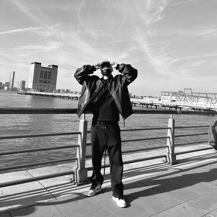 IzzieEspns's tweet image. •《♡ 𝐒𝐞𝐥𝐟 𝐥𝐨𝐯𝐞 𝐢𝐬 𝐭𝐡𝐞 𝐛𝐞𝐬𝐭 𝐥𝐨𝐯𝐞.

🎬Terpsícore Dance Studio.