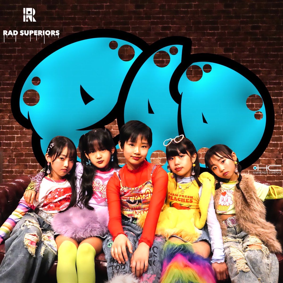 12/27(金)配信リリース・MV解禁
本日、RAD  SUPERIORSとしての4作目が配信リリース。MVも本日解禁となりました。

2024.12.27(金)digital配信リリース
「RAD/RAD  SUPERIORS」

【配信】
linkco.re/0BHXtVmV

【MV】
youtube.com/watch?v=aMWVdI…