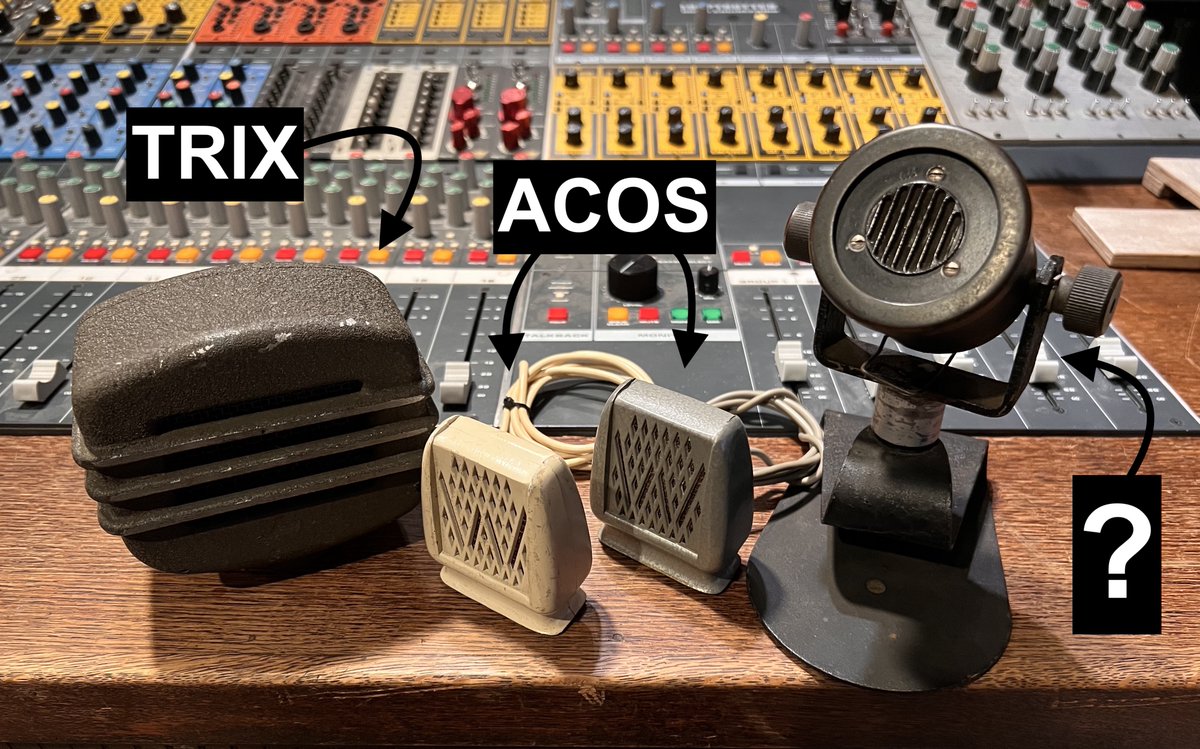 Darren Deans sent 4 unbadged, unidentified mics to the Oddio Shop from Manchester UK. We have identified all the microphones but one... what is it? Melodium? Vitavox? #pleasehelp! #thankyoudarren! #oddioshop #nokillmicrophoneshelter oddioshop.com