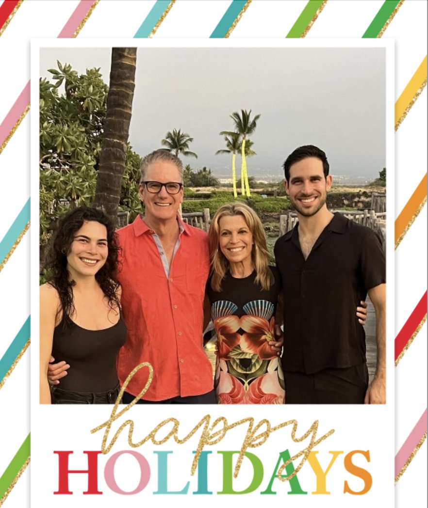 Vanna White (@thevannawhite) on Twitter photo 
