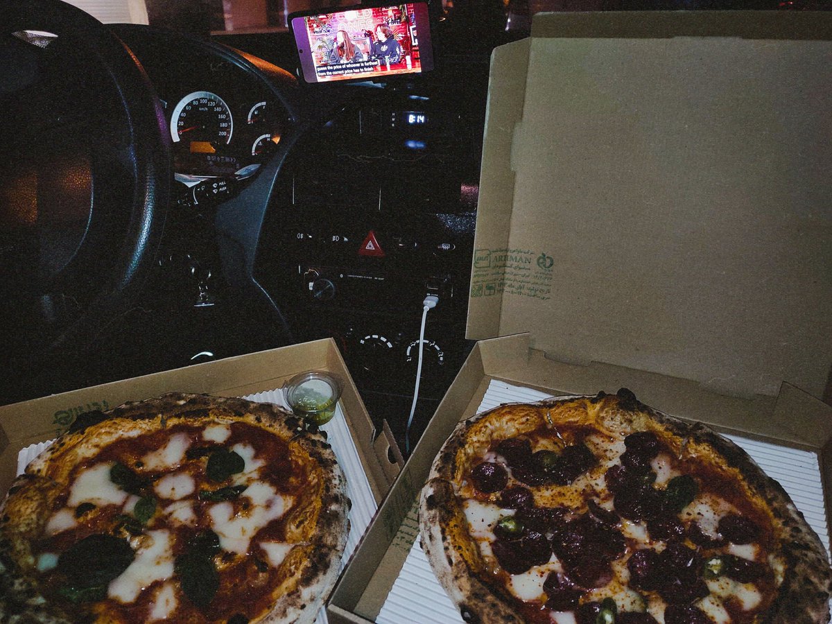 پیتزا + کلدوانز = دیت موردعلاقم.