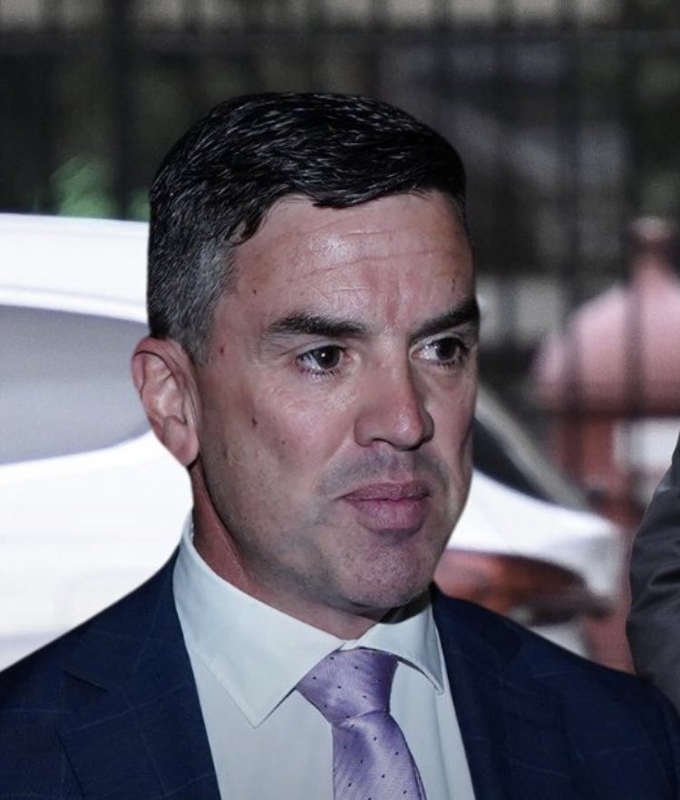 BLUEfingers2021's tweet image. Brad who? #LibSpill