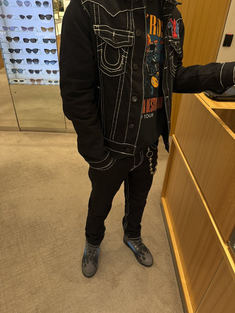 Lul Timm tweet media