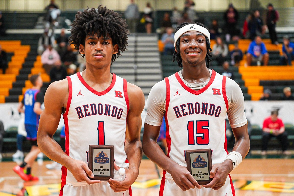 Ronnie Flores (@ronmflores) on Twitter photo Central Michigan-bound Hudson Mayes & '26 SJ Madison (R) both <a href="/TarkClassic/">Tarkanian Classic</a> All-Tourney for 3rd place & <a href="/CalHiSports/">Cal-Hi Sports</a> No. 10 Redondo Union.
This morning R.U. advanced to The Classic 2nd round & faces the winner of Parish Episcopal (TX)-La Mirada, which the Texans lead 43-27 @ H/T. Central Michigan-bound Hudson Mayes & '26 SJ Madison (R) both <a href="/TarkClassic/">Tarkanian Classic</a> All-Tourney for 3rd place & <a href="/CalHiSports/">Cal-Hi Sports</a> No. 10 Redondo Union.
This morning R.U. advanced to The Classic 2nd round & faces the winner of Parish Episcopal (TX)-La Mirada, which the Texans lead 43-27 @ H/T.