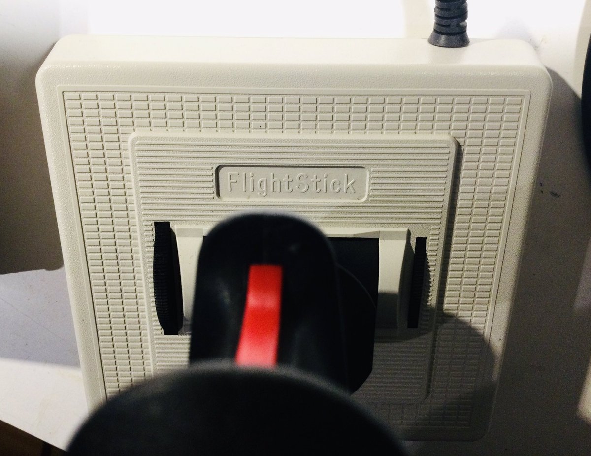 gordoslair's tweet image. Now back to #DOSember with the perfect combo. I love the holidays. #MSDOS #WingCommander