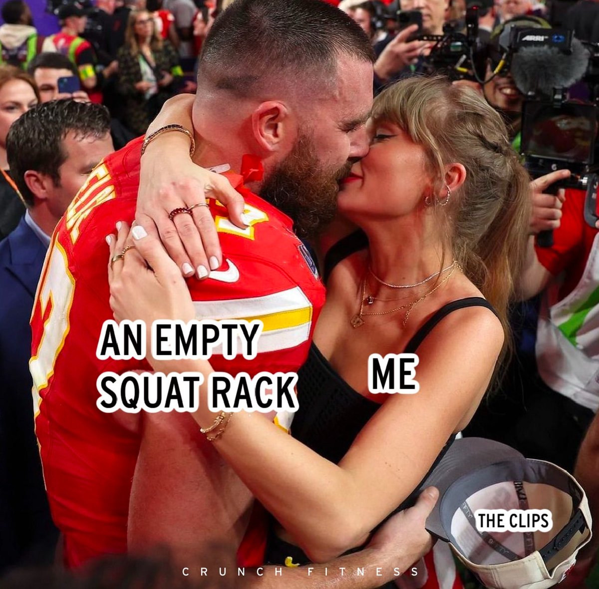 Crunch Fitness tweet media