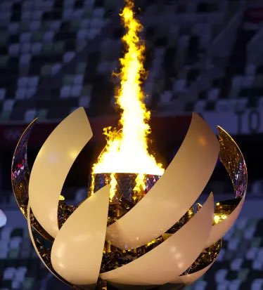 #ChatGPT caído, llega el Apocalipsis, ya lo predijo Nostradamus: “En la gran ciudad nueva arderán los cielos y una gran llama esparcida saltar”