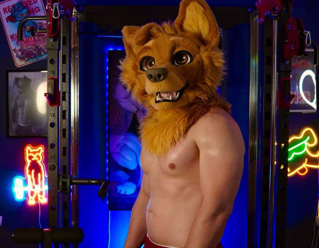 After 3 months of bulking, 20lbs gained, and too many squats to count, today marks the day I start my cut. 

Day 1: