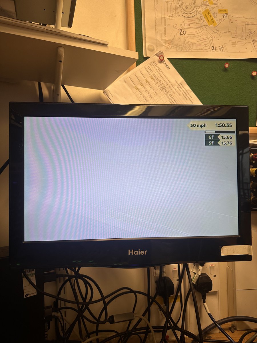 Cracking day at Aintree with a fab team. Didn’t see a lot though! A hard day for Ian Bartlett in the commentary box 🤣🏇 #Aintree