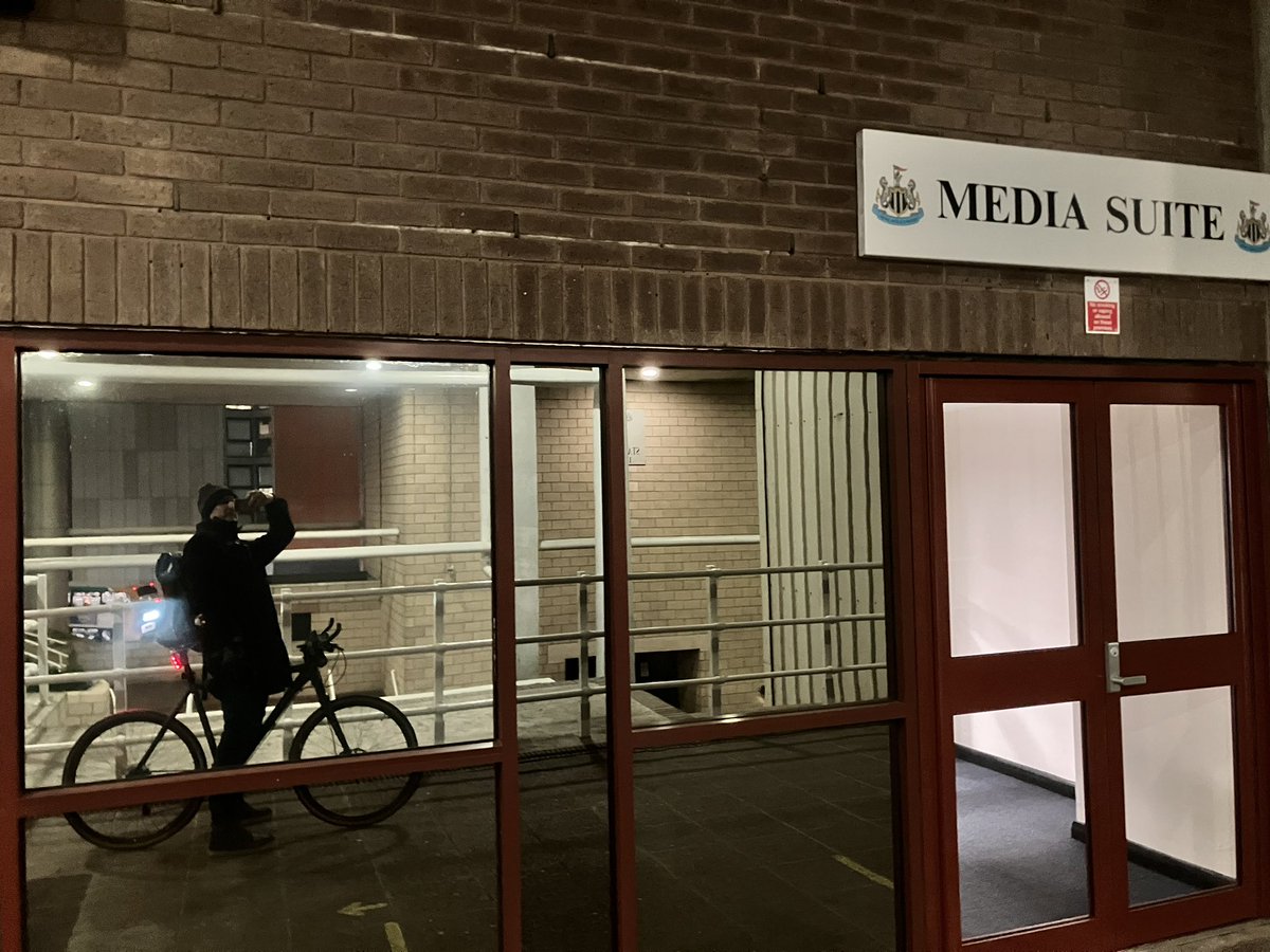 Simon Bird tweet media