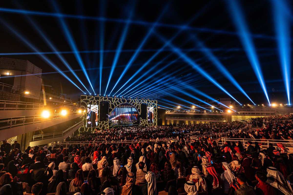 من حفل صوت الحب #ماجد_المهندس في البحرين 🇧🇭🤍🎶

#روتانا_لايف 

<a href="/majidalmohandis/">ماجد المهندس</a>