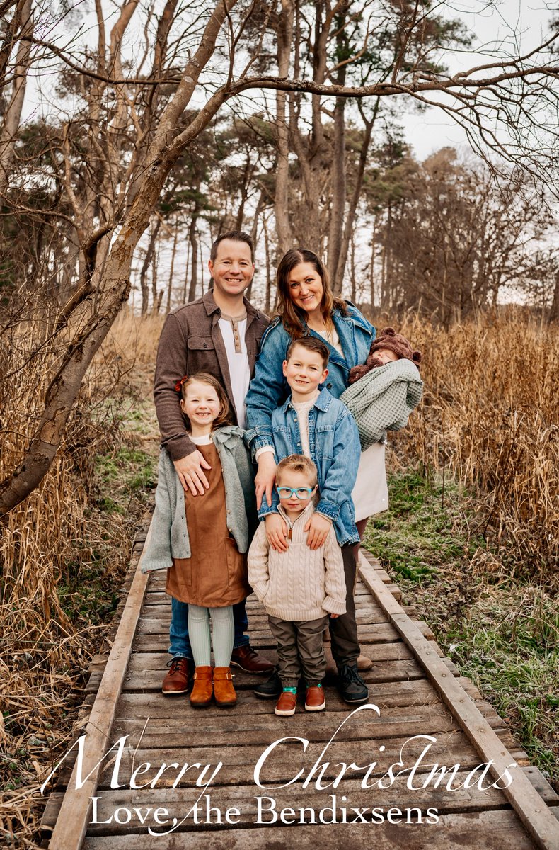 Happy Holidays from the Bendixsen Clan!