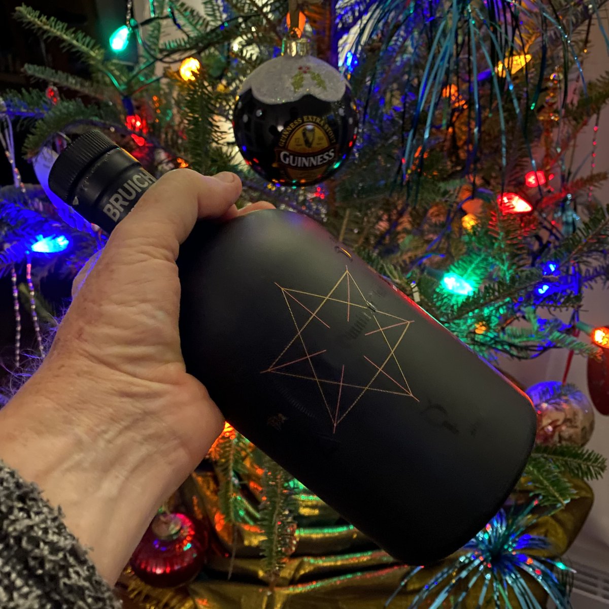 The Whisky Surfer tweet media