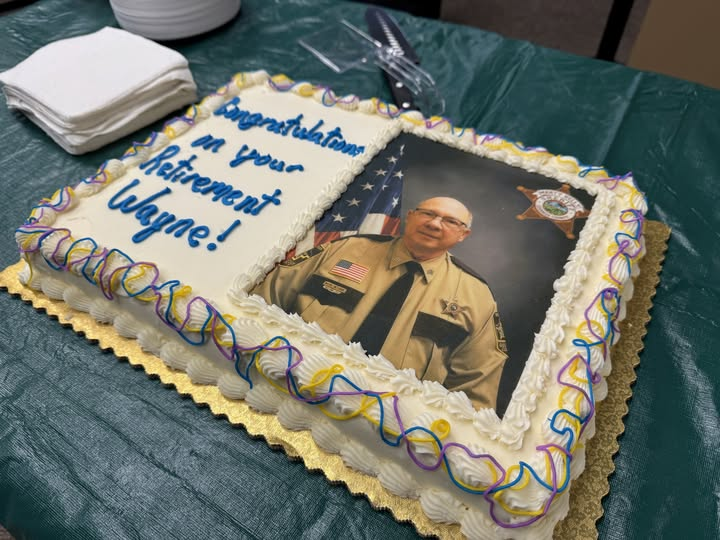 After more than 33 years, Wayne Betcher, a respected supervisor in the ECC of the GCSO, is retiring. As he embarks on this next chapter, we celebrate his contributions and thank him for his decades of service. His legacy will continue to inspire the future of our dispatch center.