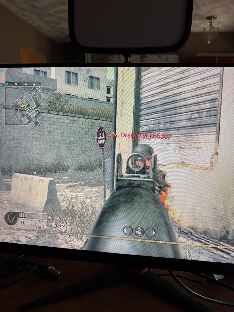 tdawgsmitty's tweet image. Only OG COD players reverse boosted with their friends in cage match to get their gold camos