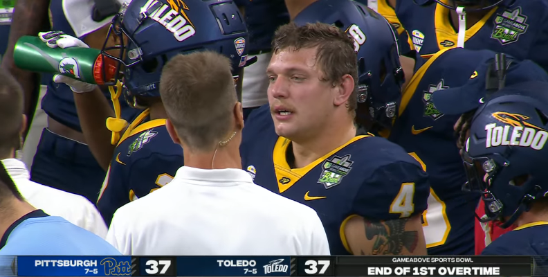 Sickos Committee tweet media