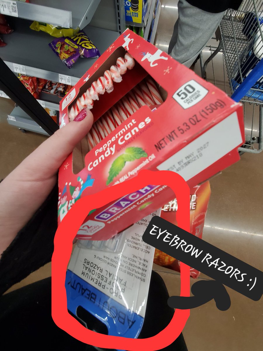 UselessDummy_sh's tweet photo. Guess who's gonna have a sesh in a bit with NEW blades?? ❤️❤️🤤🤤 https://t.co/fjtiNjjJe9