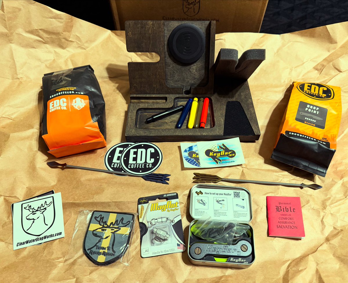 BRUCE K. GREEN (@brucekgreen) on Twitter photo Pretty epic mail call occurred this week! Thanks so much <a href="/ClearwaterStag/">Clearwater_Stag_Works</a> <a href="/The_KEYBAR/">KeyBar</a> <a href="/EDCCoffeeCo/">EDC Coffee Co.®</a> <a href="/Pokkapens/">Pokka Pens</a> !!! Pretty epic mail call occurred this week! Thanks so much <a href="/ClearwaterStag/">Clearwater_Stag_Works</a> <a href="/The_KEYBAR/">KeyBar</a> <a href="/EDCCoffeeCo/">EDC Coffee Co.®</a> <a href="/Pokkapens/">Pokka Pens</a> !!!