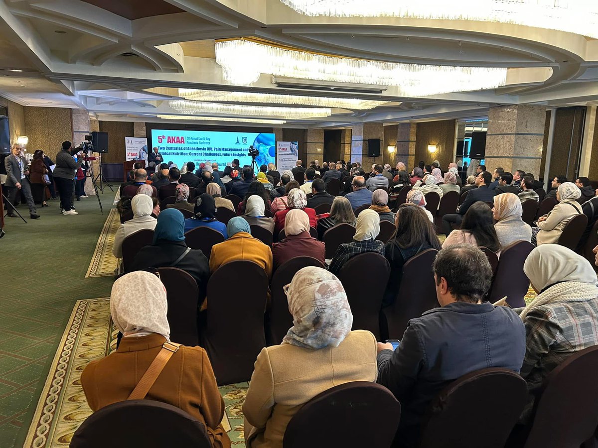 With more than full house I was delighted to present in the 5 th AKAA conference today . See you tomorrow in the workshops that are OVER booked 😊