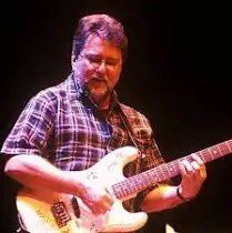 Happy birthday Larry Byrom, 76 today guitarist from Steppenwolf who had the 1969 US No.2 hit single 'Born To Be Wild'. Steppenwolf sold over 25 million records worldwide, released eight gold albums and scored 12 Billboard Hot 100 singles.