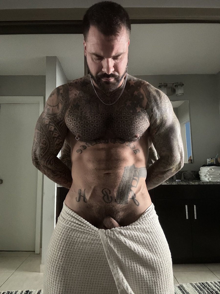 JH (@that1guyfromme_) on Twitter photo 