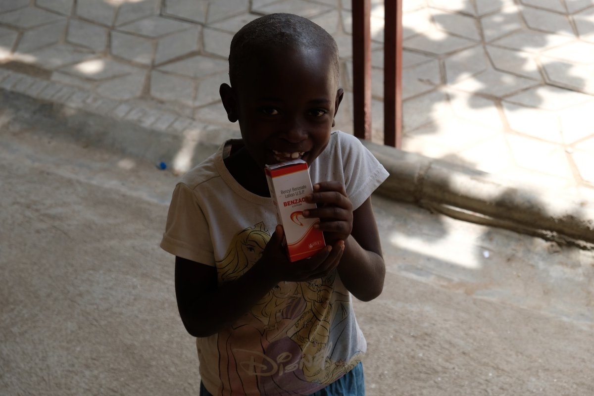 Unser Jahresbericht aus dem vergangenen Jahr ist online burundikids.org
---
Our annual report from last year is online at burundikids.org!
📘

#burundikids #burundi #fondationstamm #children #education #childrenseducation #weltweitwichtig