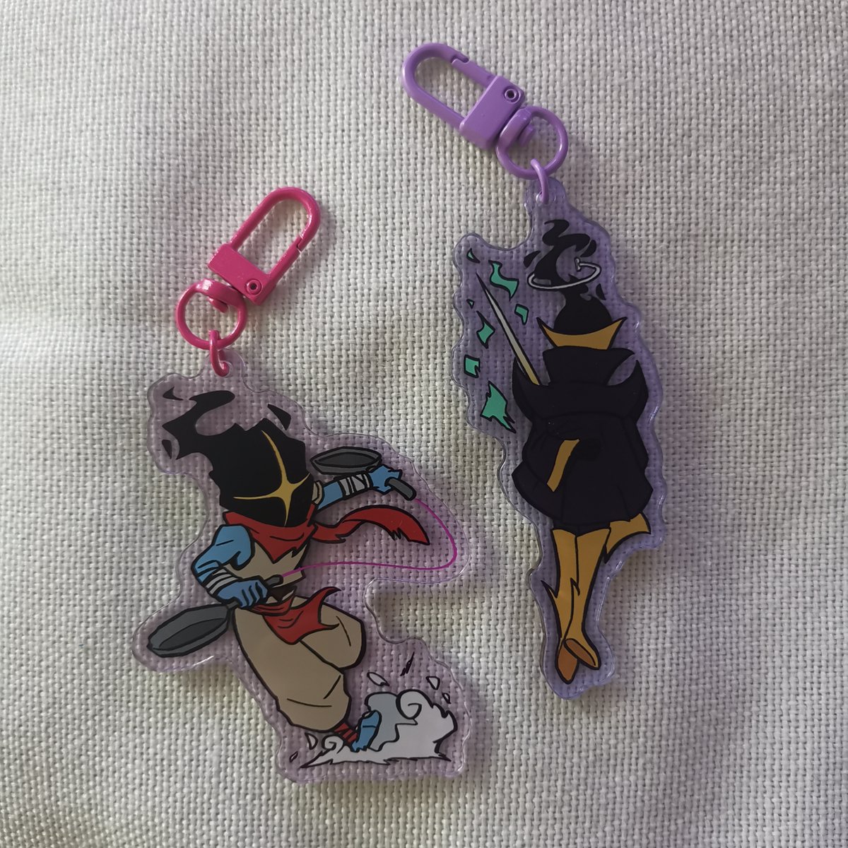 Aebis_wq's tweet image. Harloo,, last announcement of the year to any DeadCells fans out there :"DD
Sadly I had to rush this out b4 EOY so I could only do Beheaded and Queen,, but will definitely work on the other characters if time permits
✨Link to shop in thread below✨
#DeadCells