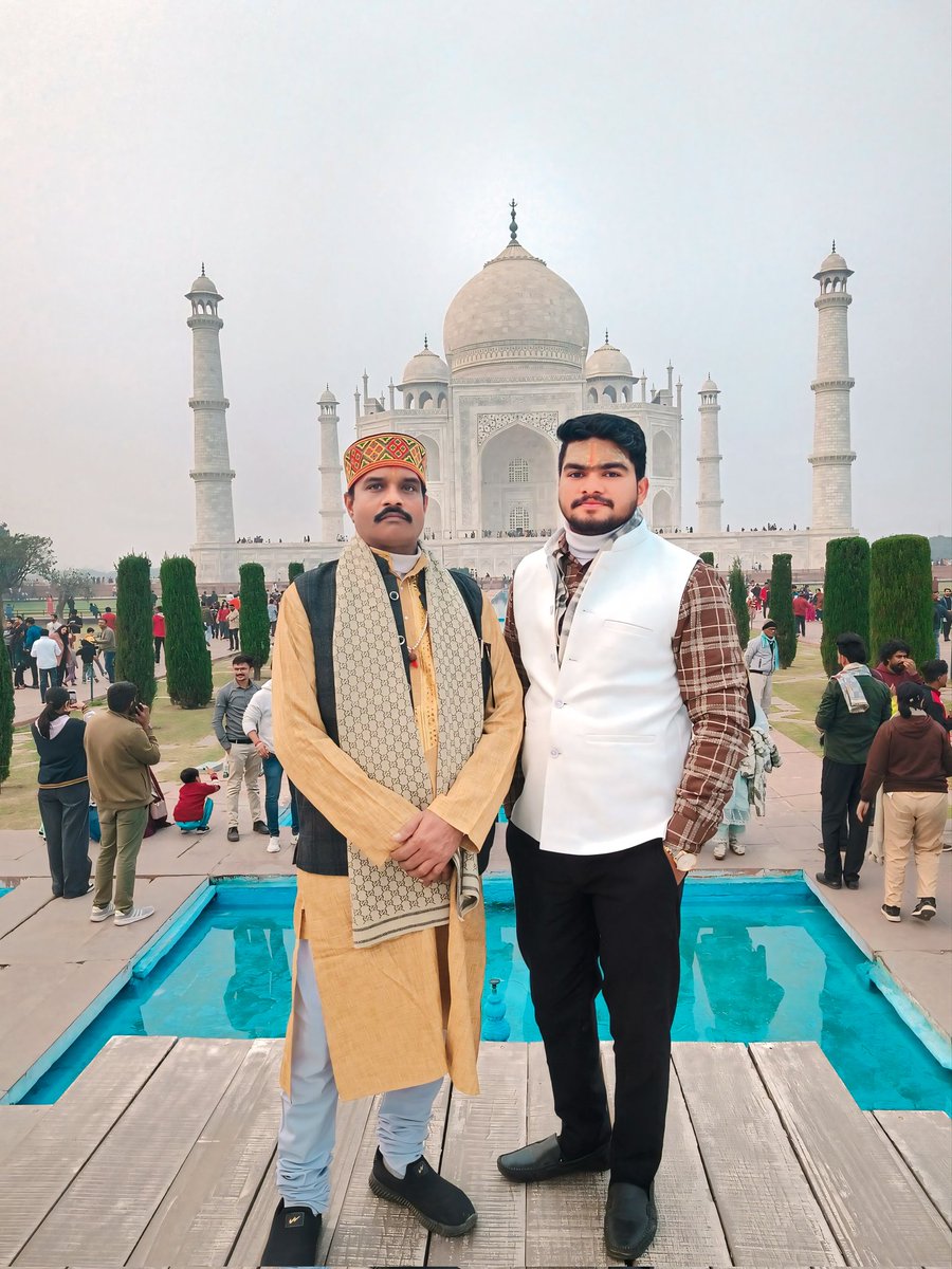 AkhiShastri's tweet photo. तेजोमहालय आगरा ताजमहल 🇮🇳🚩
#अक्षय_राष्ट्रवादी https://t.co/khwkdopCcI