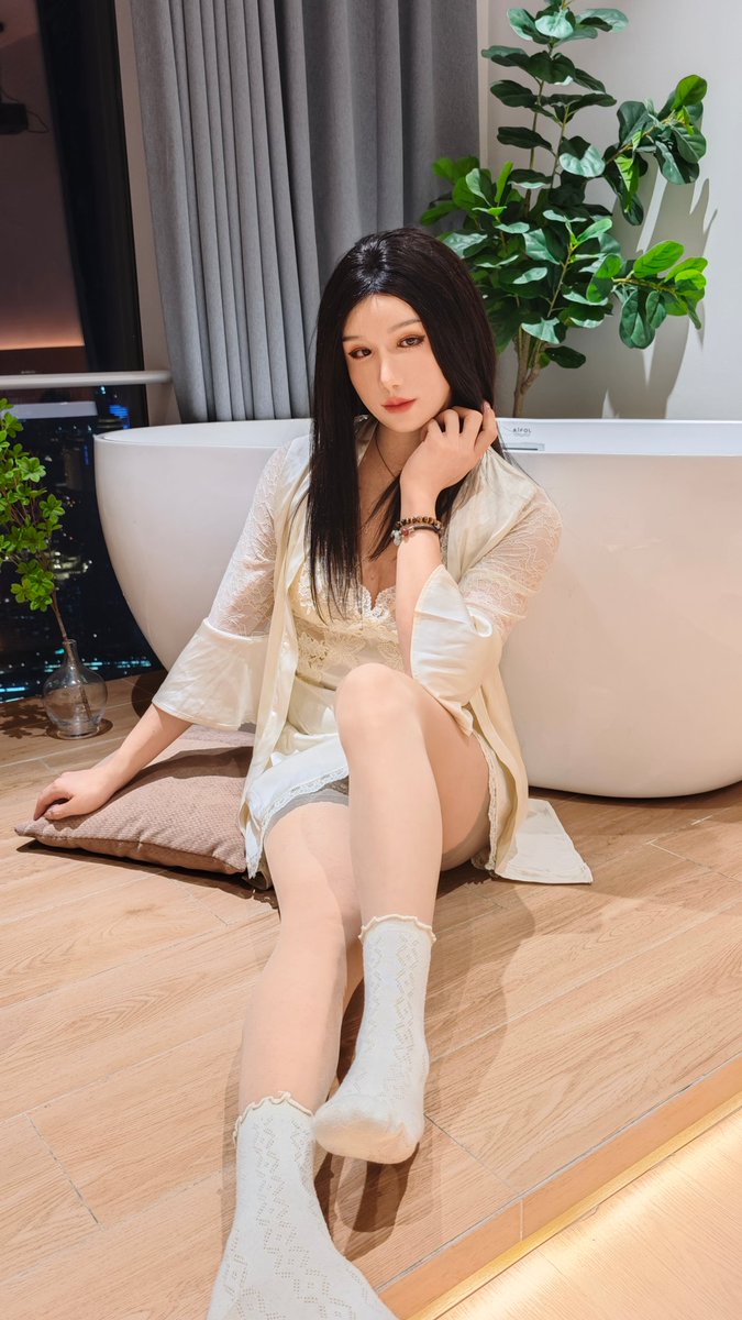 “我已经暖好被子啦，不要打游戏了，快到床上来”
#dreammask #femalemask