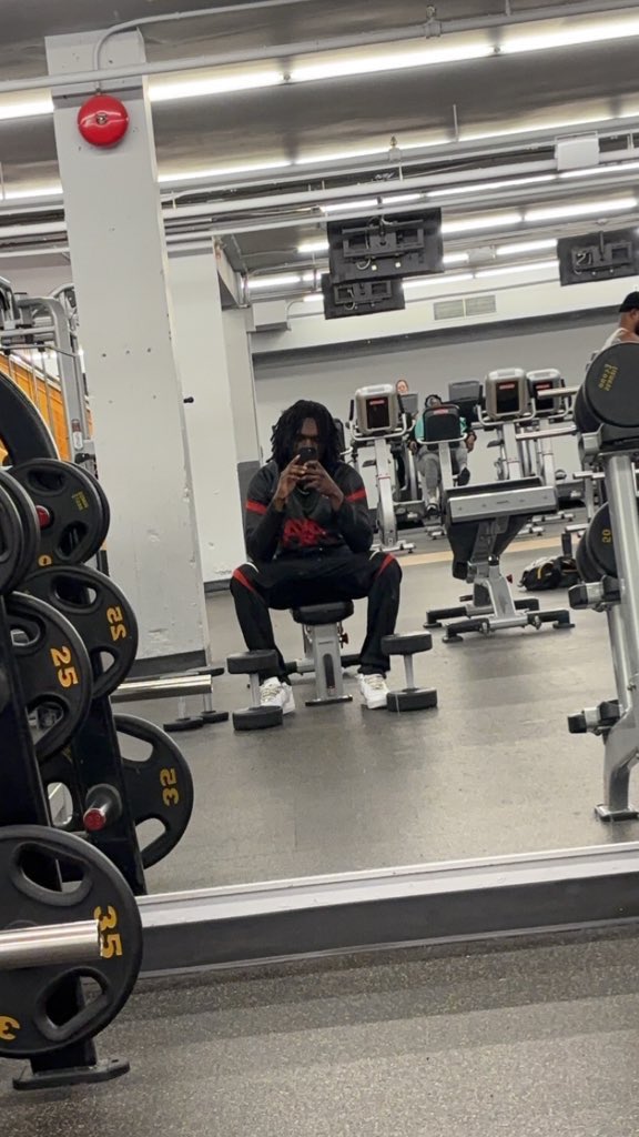 lamzit00's tweet image. #winterarc